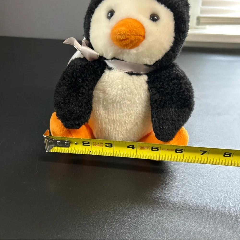 Russ 2006 Shining Stars  7” Tall Plush- Beanie Penguin Stuffy Stuffed‎ Animal